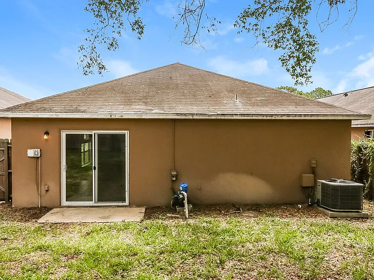 12744 Ashbrook Cir W — Photo 16