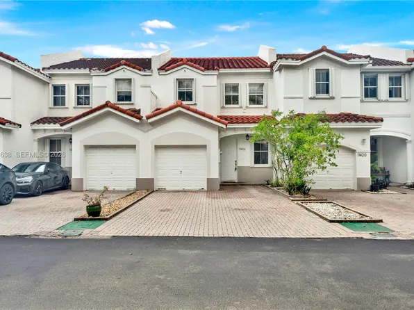 11416 NW 43rd Ter, Doral, FL 33178