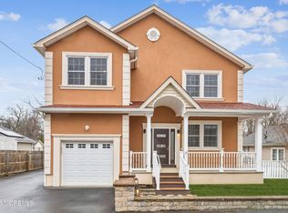 6 5th Street, New Egypt, NJ 08533