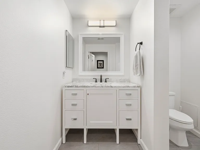 201 E Angeleno Ave #205 — Photo 34