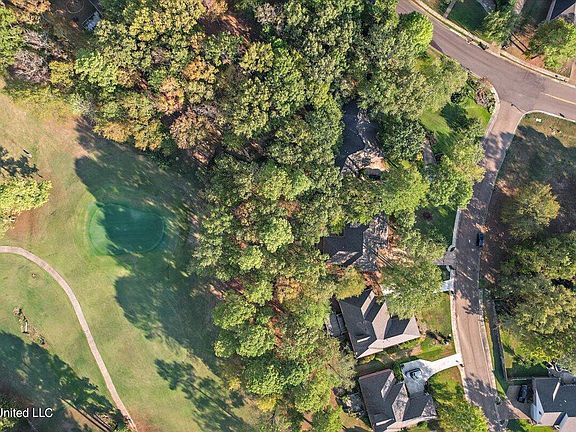 5th image of 476 Annandale Pkwy