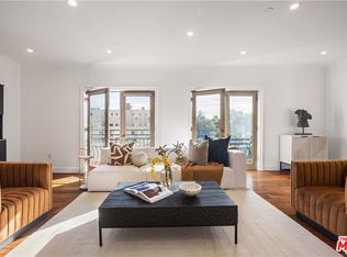 918 S Wooster St APT 2, Los Angeles, CA 90035
