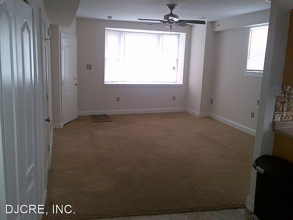 3rd image of 3101 S Broad St #2838959