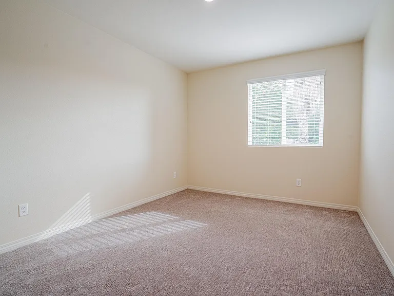 3743 Jefferson St #15 — Photo 14
