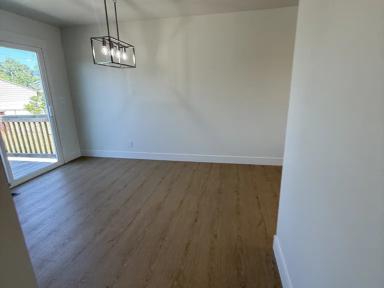 1838 W New York Dr — Photo 3