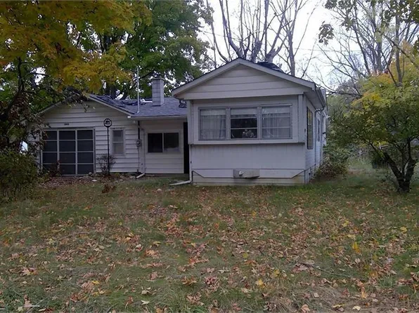 5995 S 75 W, Wolcottville, IN 46795