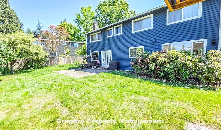 11204 NE 58th Pl — Photo 40