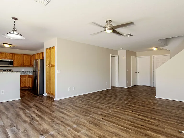 11706 W Poinsettia Dr — Photo 4