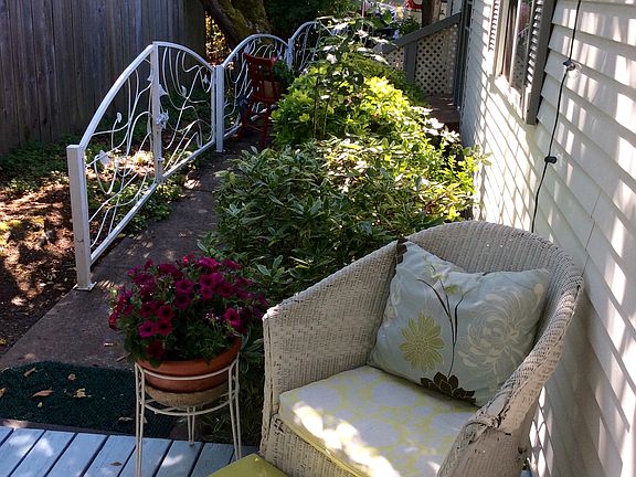 Very private entrance.