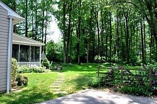 2nd image of 2618 Longwood Dr