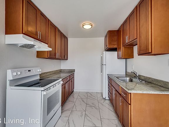 2nd image of 168 Sickles Ave APT 12