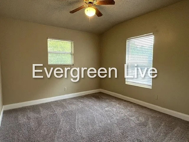 202 Barrow Ct — Photo 19