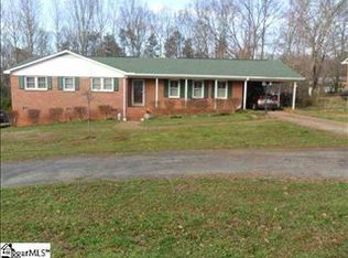 14 Arlene Dr, Greenville, SC 29617