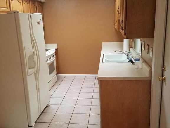 4th image of 13430 N Hawthorn Dr