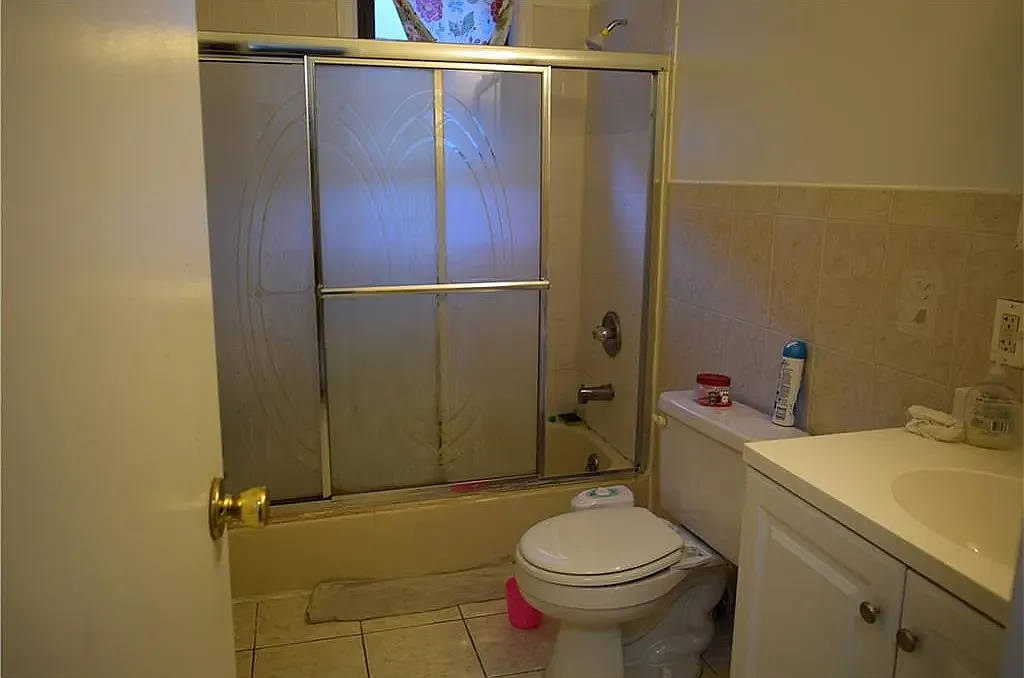 3 bed, 1104 sqft, $3,100 — Photo 3