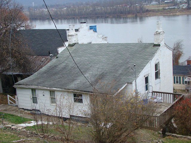 2nd image of 520 W Second St