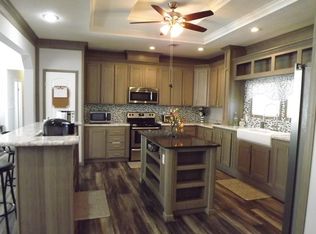 26 Clifford Nelms Rd, Hazlehurst, GA 31539