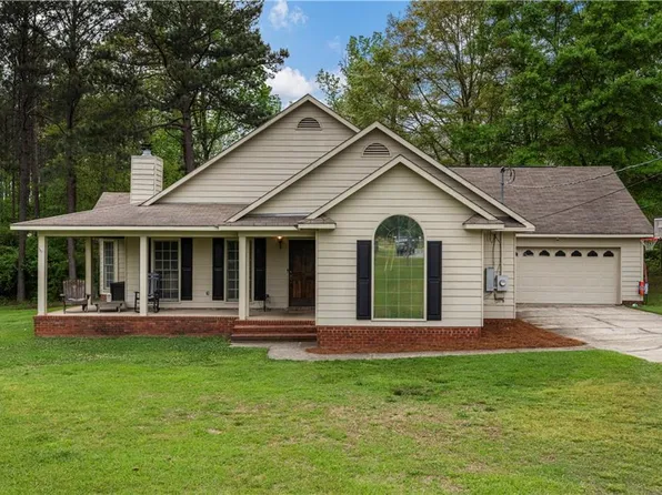 767 Lee Road 553, Phenix City, AL 36867