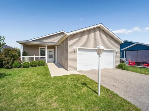 1537 Colt Ln, Grayslake, IL 60030
