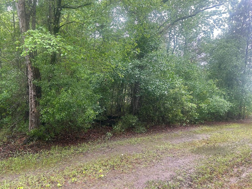 2nd image of 0 Corner Ln
