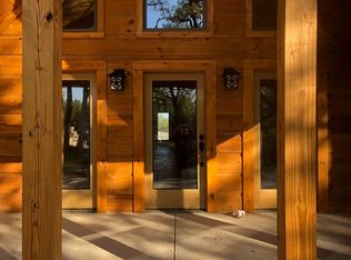 424 Inwood Rd, Azle, TX 76020