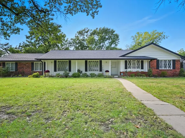 507 N Stratford Ln, Wichita, KS 67206