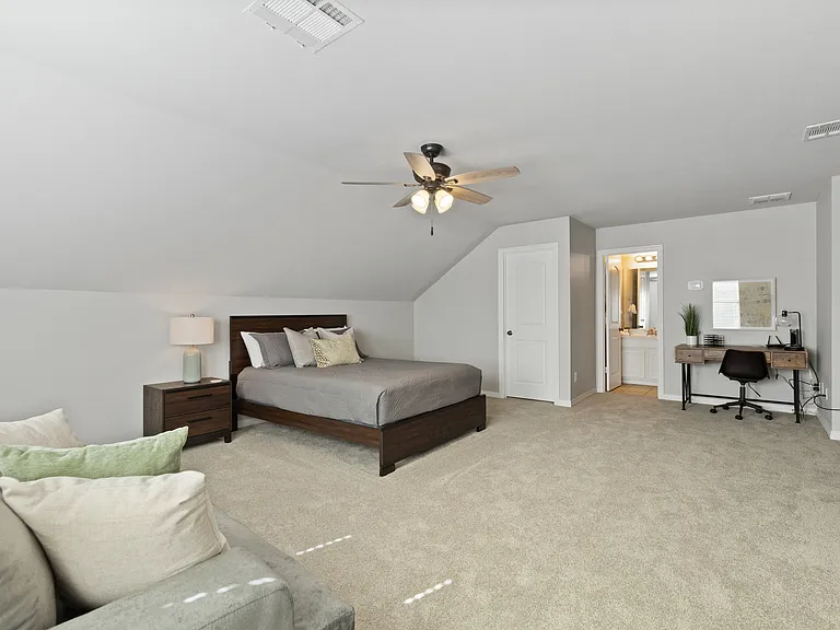 2919 Abby Ln — Photo 13