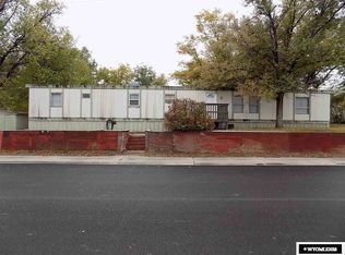128 N 7th St, Glenrock, WY 82637