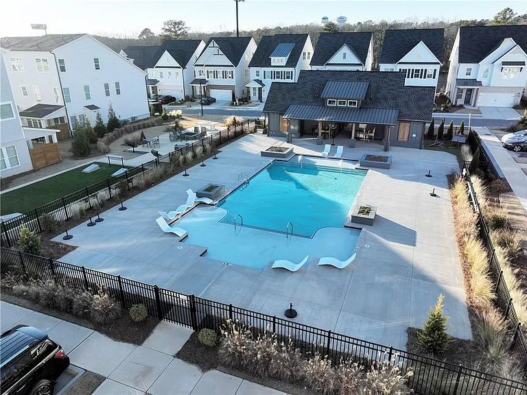 1208 Waterfall Ct — Photo 38