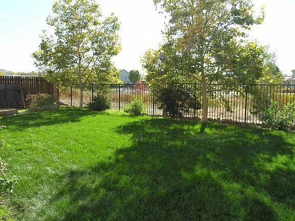 5th image of 1852 Swinton Dr