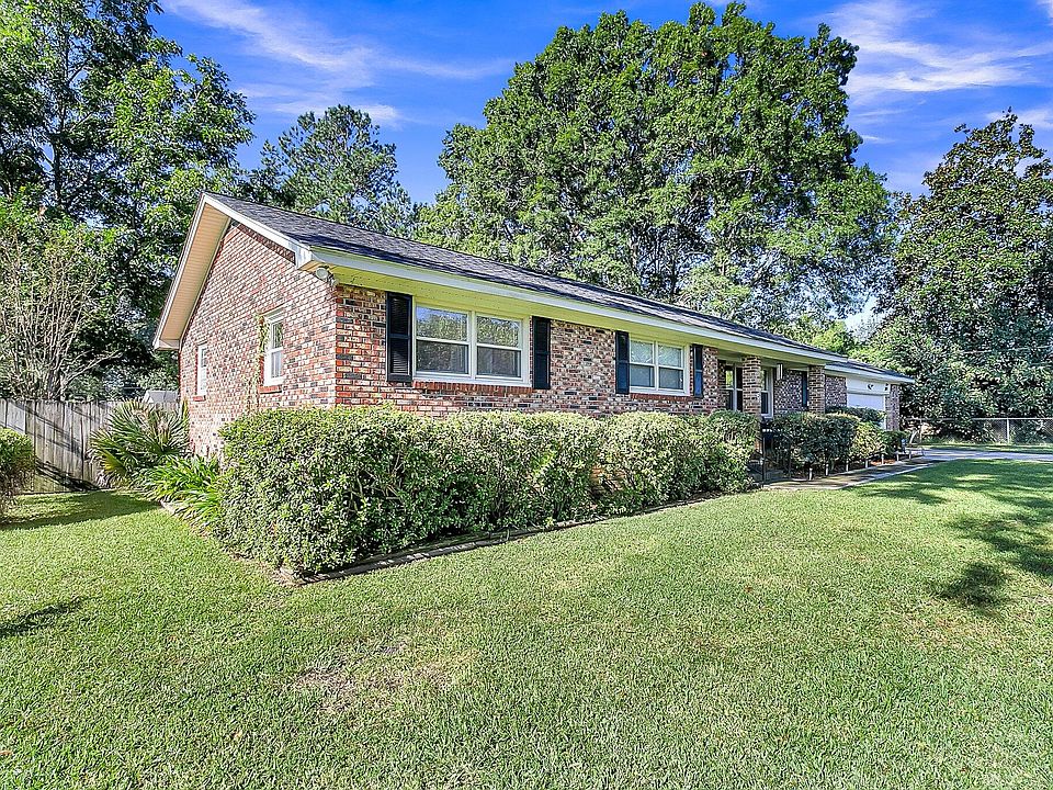 1st image of 104 Claudia Dr