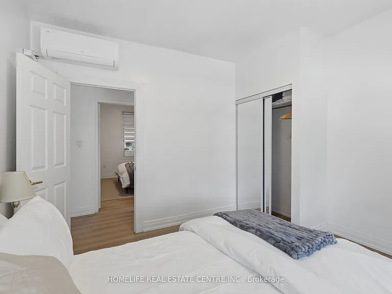 223 Jameson Ave #201 — Photo 16