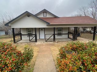 949 E Jessamine St, Fort Worth, TX 76104