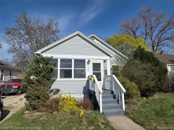 4085 3rd St, Wayne, MI 48184