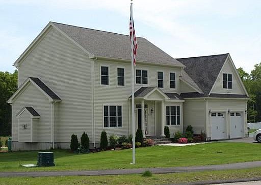 1st image of 5 Spencer Ln