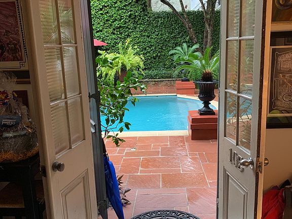 4th image of 1119 Chartres St APT 105