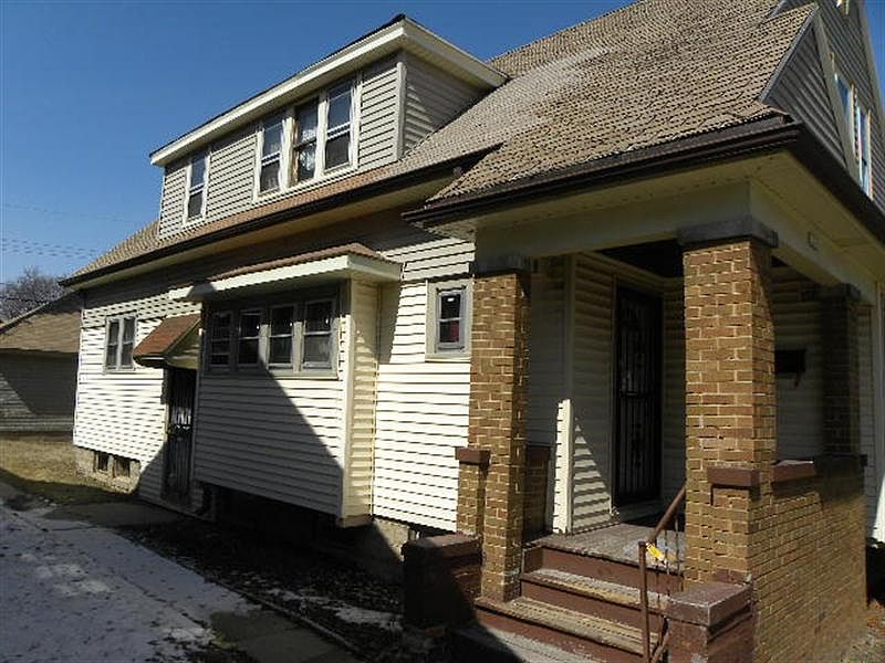 2nd image of 3229-A N 44th St