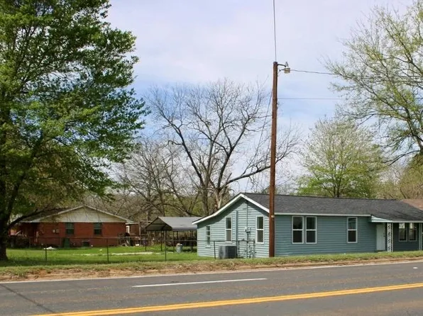 1027 S Bolton St, Jacksonville, TX 75766