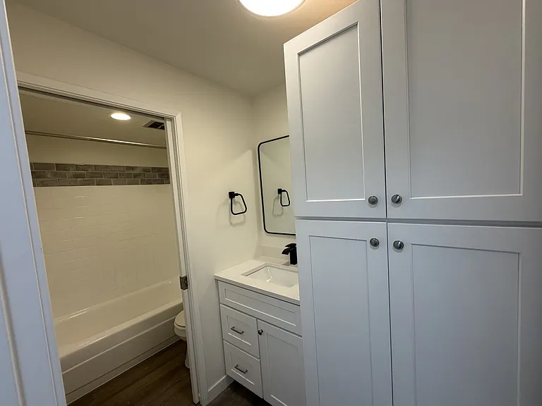 1622 W 7th Ave #203 — Photo 10