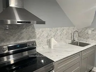 86 Greenspire Ave #BASEMENT — Photo 6