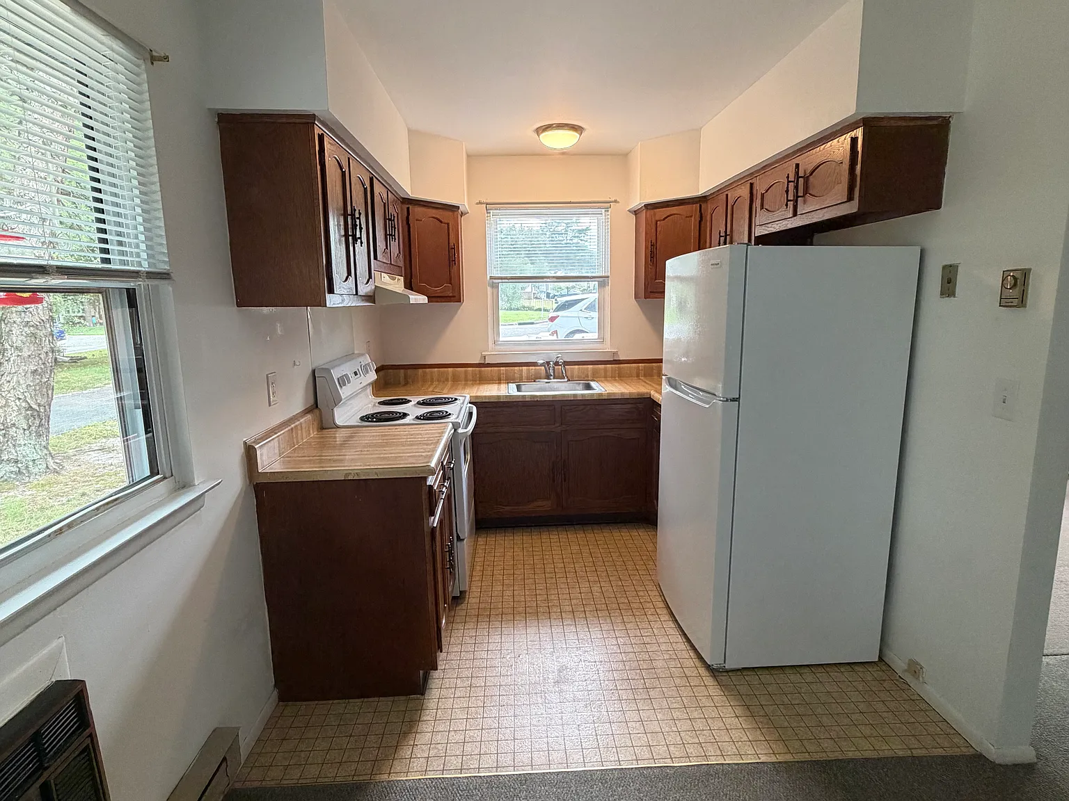 1 bed, 850 sqft, $1,500 — Photo 4