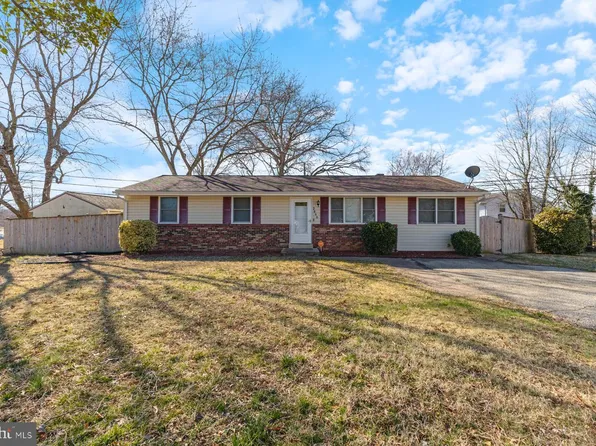 2860 Chippewa St, Bryans Road, MD 20616