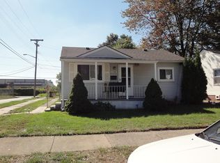 11340 Chalmers Ave, Warren, MI 48089