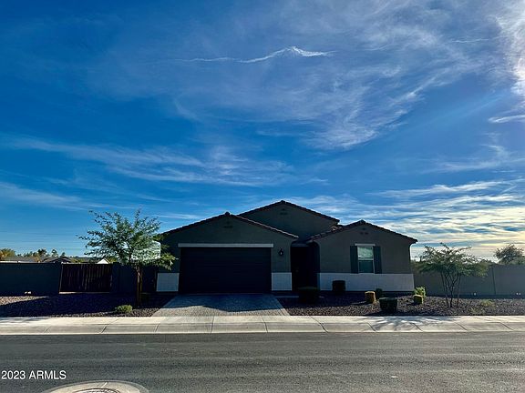 3rd image of 4459 E WARLANDER Lane