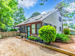 43 Seaspray Dr, East Falmouth, MA 02536