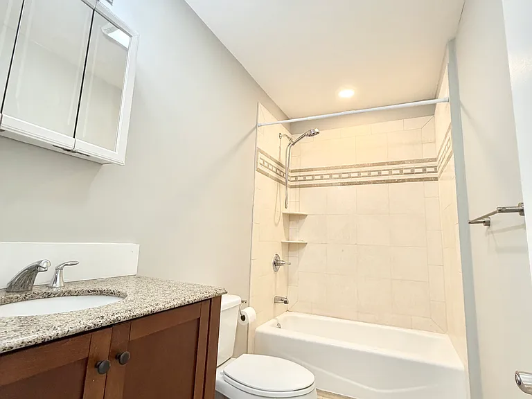 533 Chapel St #77 — Photo 4