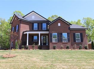 1204 Lightwood Rd, Waxhaw, NC 28173