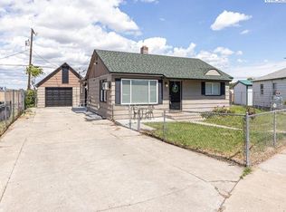 765 E 4th Ave, Kennewick, WA 99336