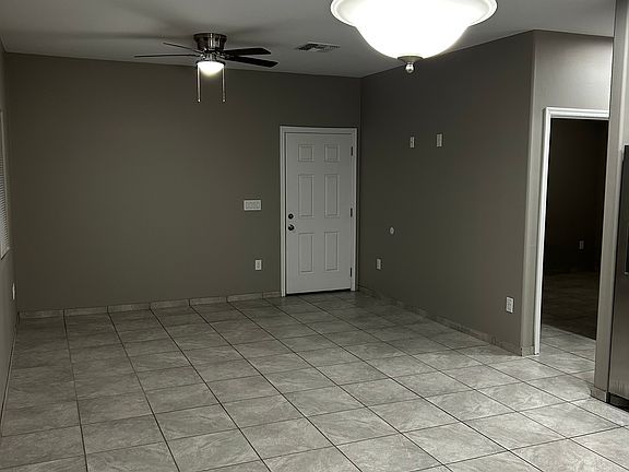 3rd image of 2531 S Park Ave #B