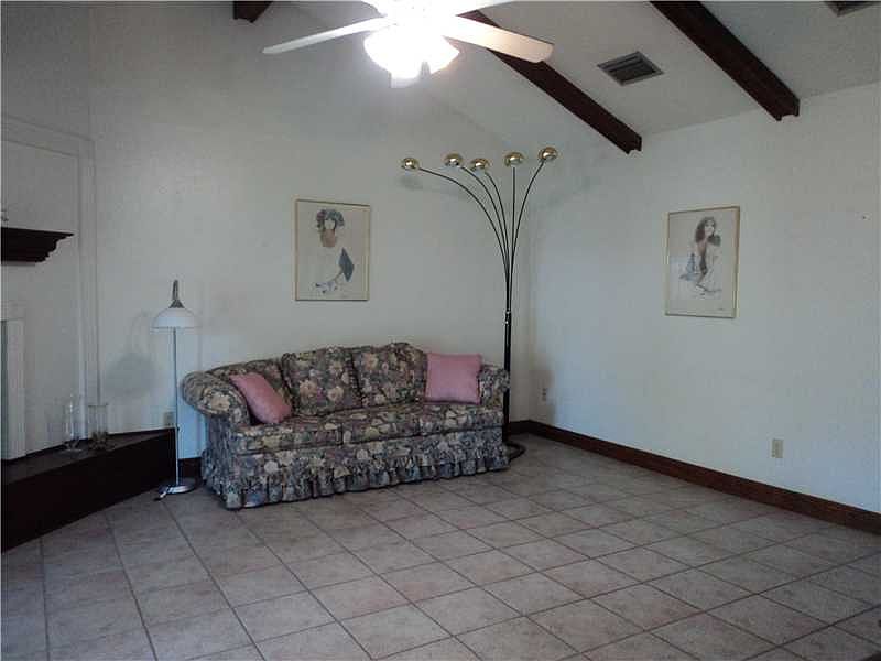 1st image of 311 River Point Dr